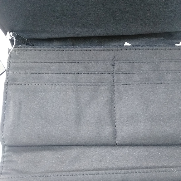 Wallet - Picture 5 of 11